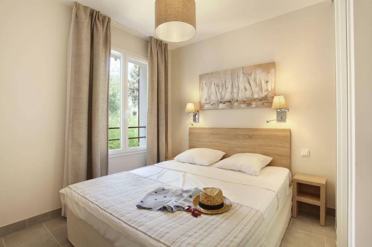 Residence Prestige Odalys Les Canissons Cavalaire-sur-Mer Εξωτερικό φωτογραφία
